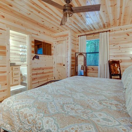 Penny Lane Lodge Broken Bow Cabin Less Than 6 Mi To Lake Экстерьер фото