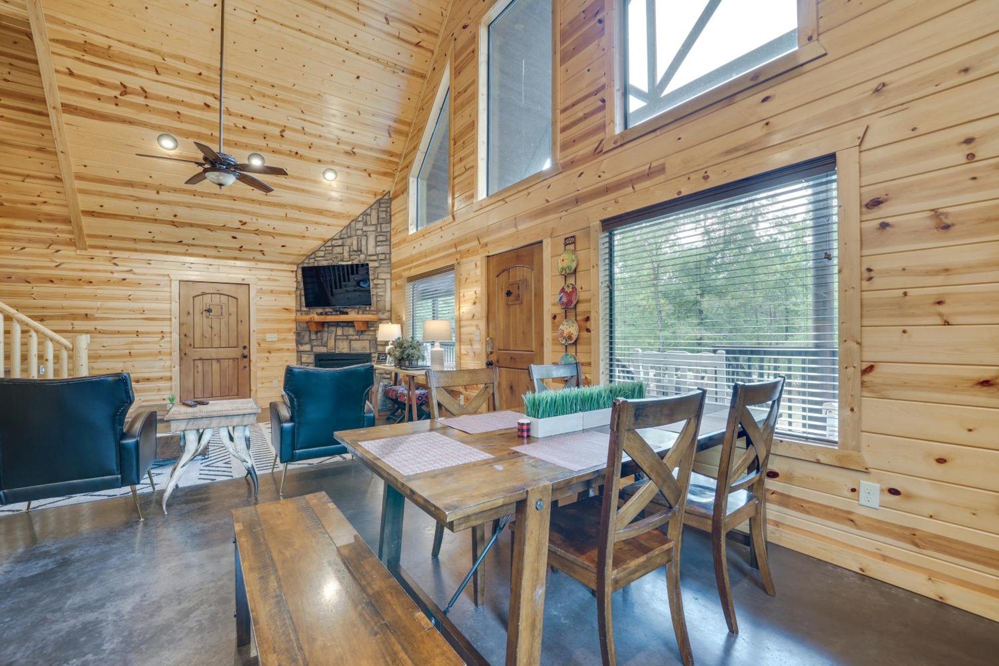 Penny Lane Lodge Broken Bow Cabin Less Than 6 Mi To Lake Экстерьер фото