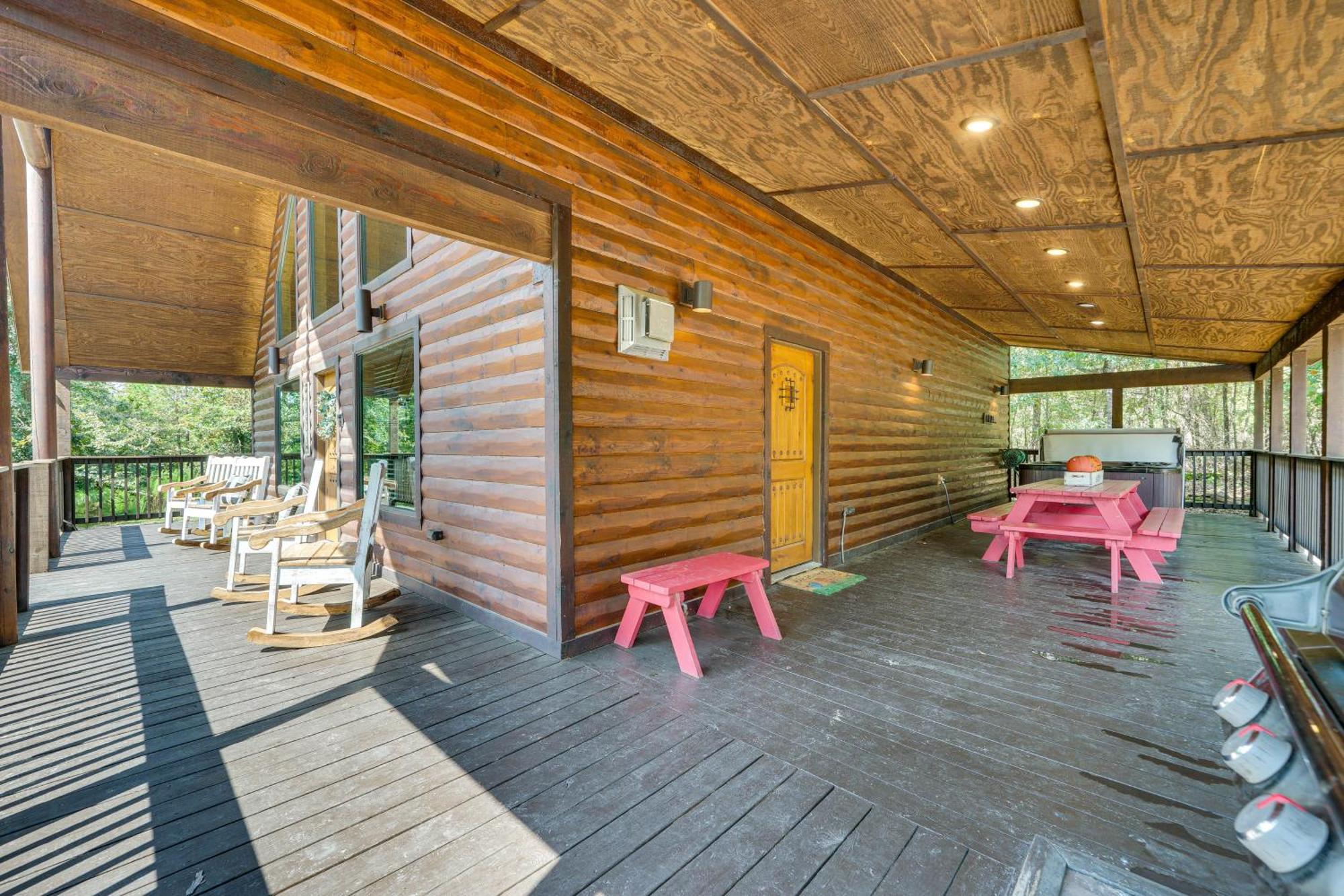 Penny Lane Lodge Broken Bow Cabin Less Than 6 Mi To Lake Экстерьер фото